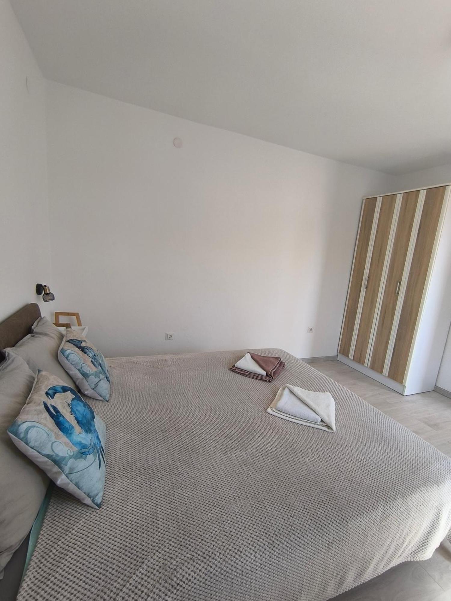 Apartments Toni Rogoznica  Eksteriør billede